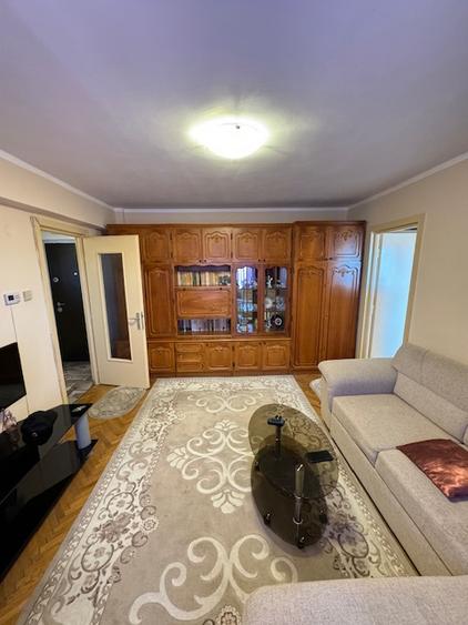 Apartament 3 camere de vanzare, ULTRACENTRAL, str. Marasesti, Bacau