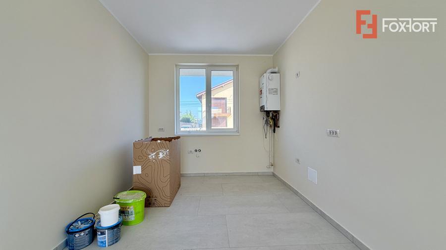 Duplex de vanzare, 4 camere - curent trifazic Giroc - ESO