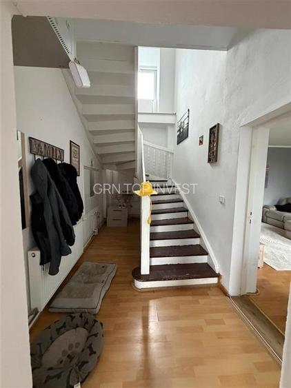Casa cu 6 camere 2 bai si 1030 mp teren in Viile Sibiului - 5