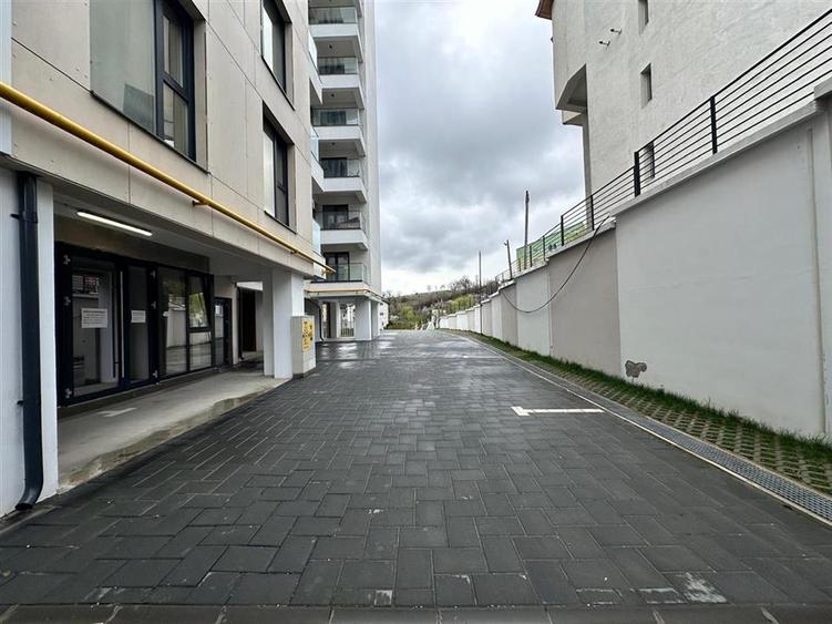 Spatiu comercial Iasi, Pacurari, de la 70mp la 523mp