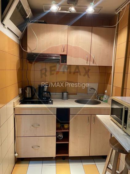 Garsonieră spațioasă - Piața Romană, vedere spre ASE, disponibila acum - 14