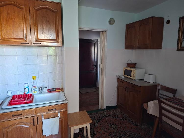 Apt.1 cam. de inchiriat direct de la proprietar