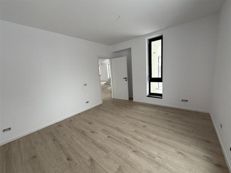De vanzare Vila Str. Daliei - Petresti Corbeanca Ilfov