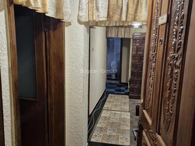 Apartament 3 camere, decomandat - 5