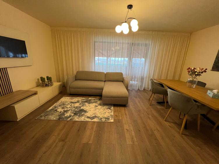 Închiriez casă 3 camere decomandate – tip duplex, zona Calea Cisnădiei