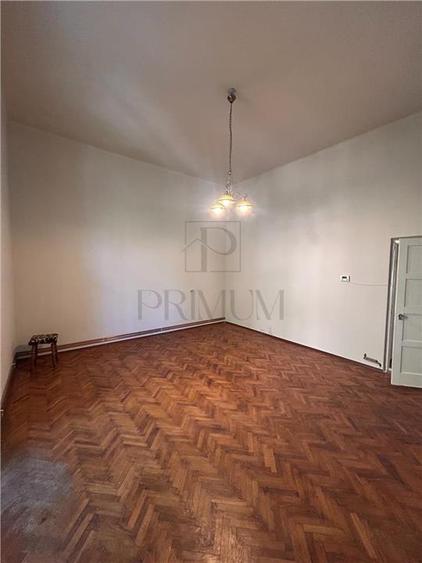 Spatiu pentru birouri - Ultracentral - Centra proprie - 52 mp