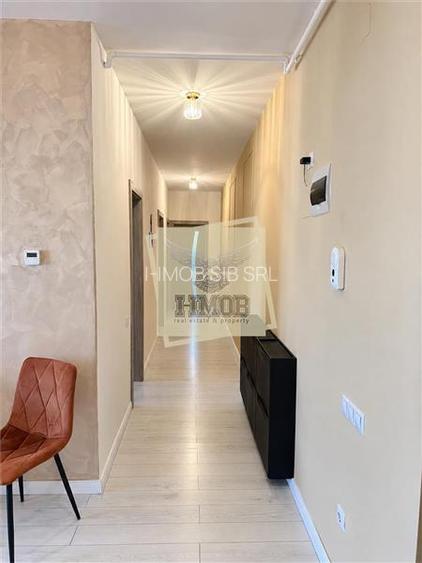 Apartament Exclusivist 3 camere | Balcon | Parcare zona Mandra - 8