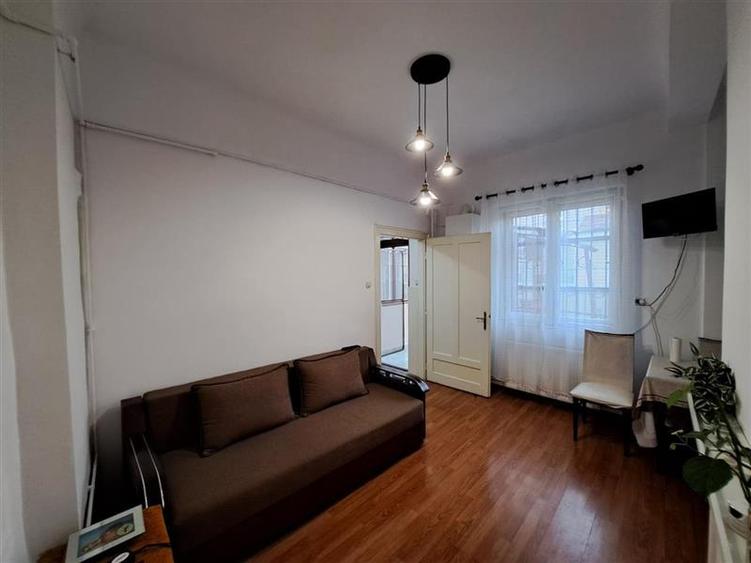 Apartament cu 3 camere, 82 mp utili, situat in zona Centrala!