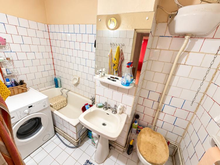 Apartament cu 2 camere de vanzare in Ampoi 1 |  50 mp utli + boxa | Decomandat - 3