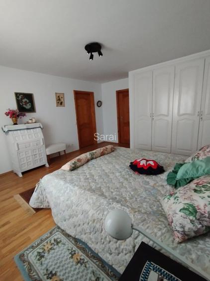 Casa mare +teren > 2000 m2     8dorm+ 3 bai - 11