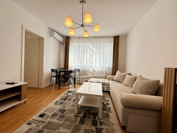 Apartament cu 2 camere de vanzare, Zona Circumvalatiunii, Timisoara