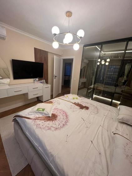 3 CAM MOBILAT SI UTILAT ULTRAMODERN CU TERASA ZONA TRAPEZULUI