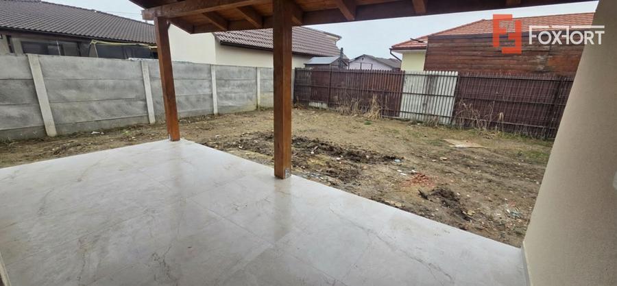 Duplex plan parter in spate la Valery Mosnita Noua