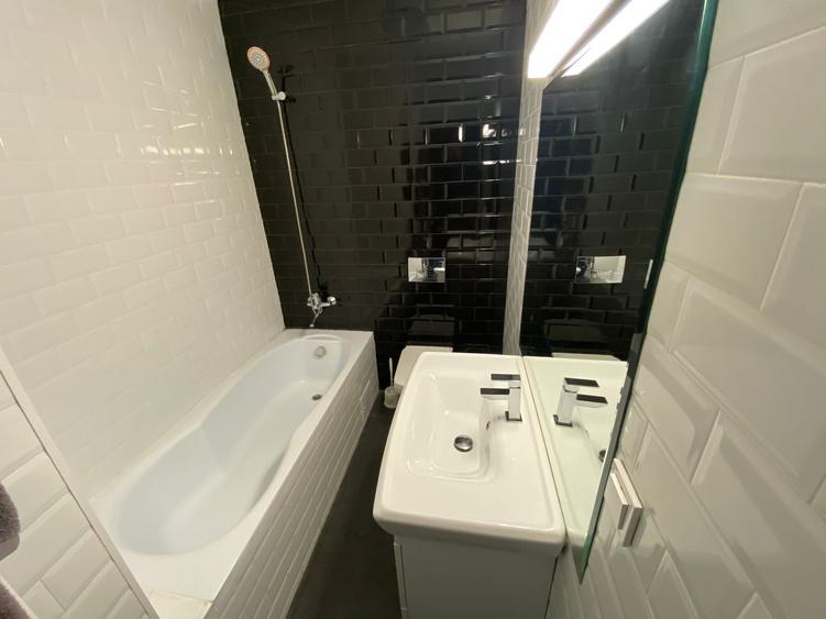 Apartament Nou 3 camere de vanzare Copou