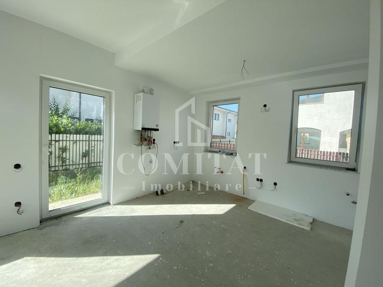 Casă de vânzare | Dispunere pe 2 niveluri | Localitatea Dezmir