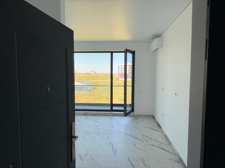 Vând Studio/Garsoniera în prima linie la mare cu vedere frontală