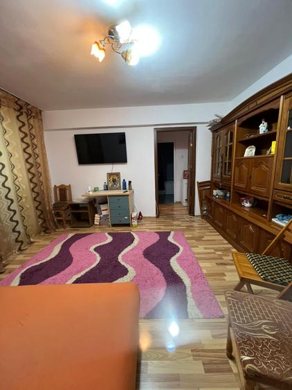 Apartament 2 camere- 49 mp - Zona Gară, etajul 1/4