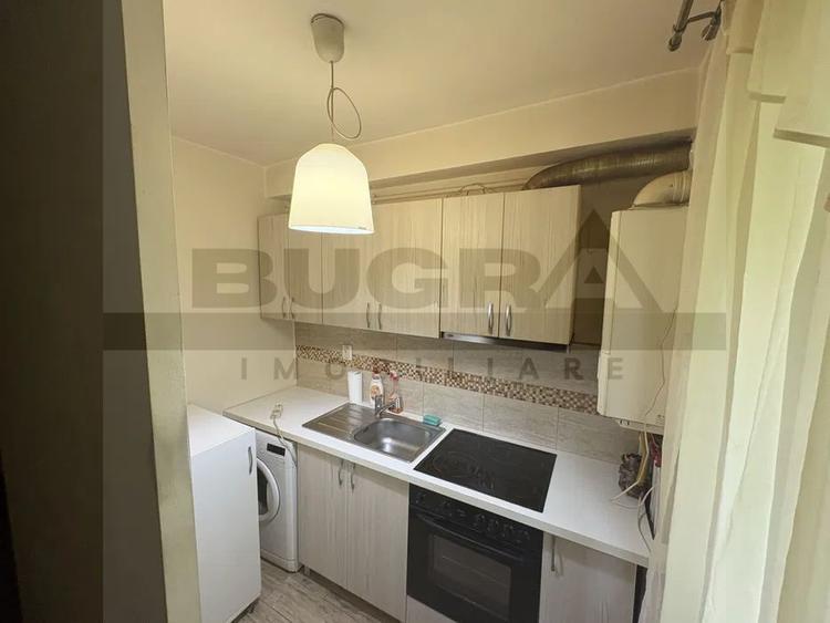 Garsoniera, 21mp, etaj intermediar, zona Dambul Rotund