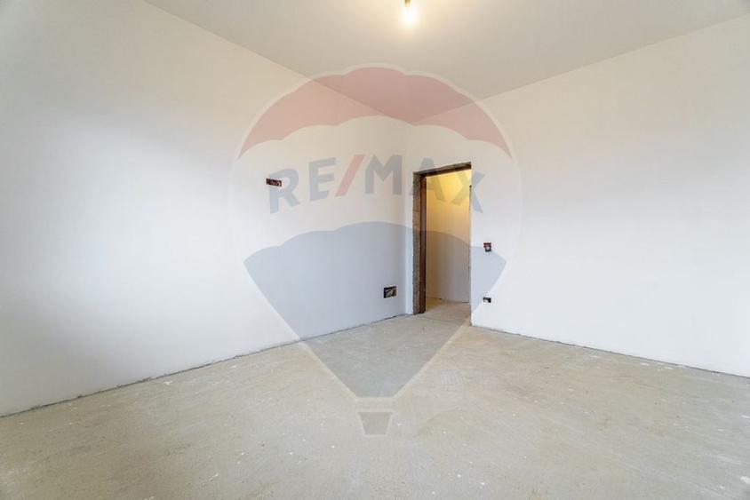 Comision 0% | Casă individuală la gri – Sânpetru, Str. Stadionului