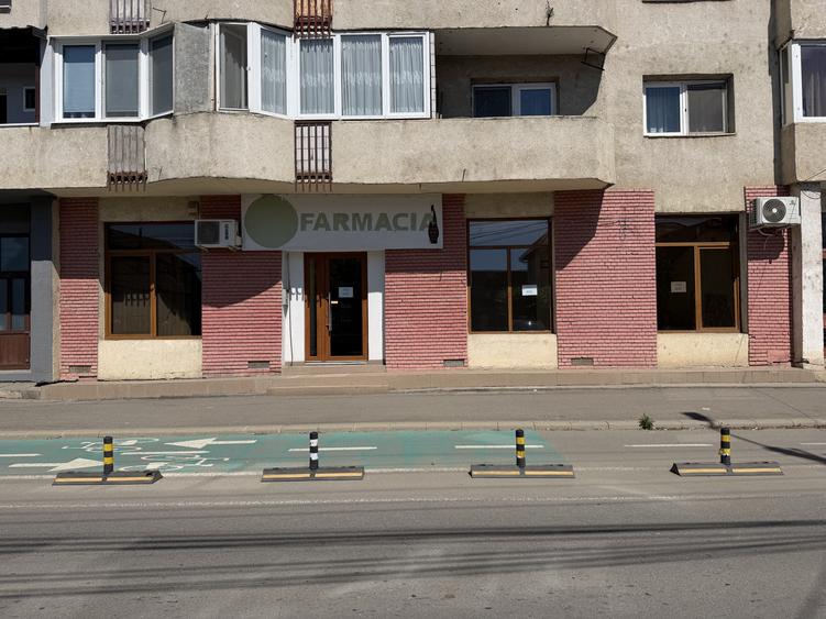 Spatiu comercial 132 mp, Campia Turzii, str. Republicii
