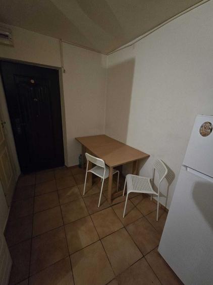 Vanzare Garsonieră 25 mp, mobilată și utilată, 5 min de metrou – Romancierilor