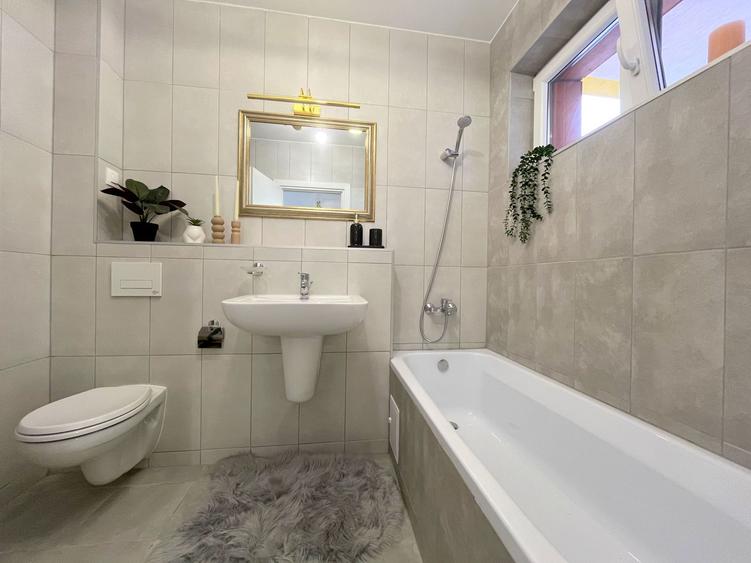 Penthouse modern, vedere panoramica Denya Forest