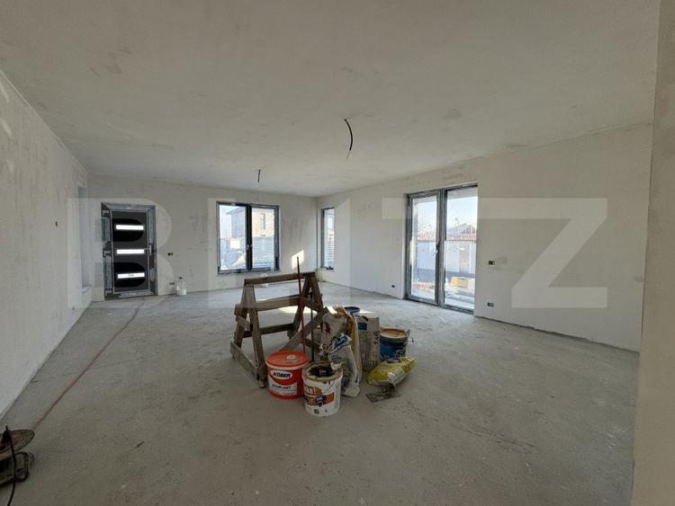 Casa la cheie, P+ 1E, 423 mp teren, toate utilitățile, mobilata, Balta Verde