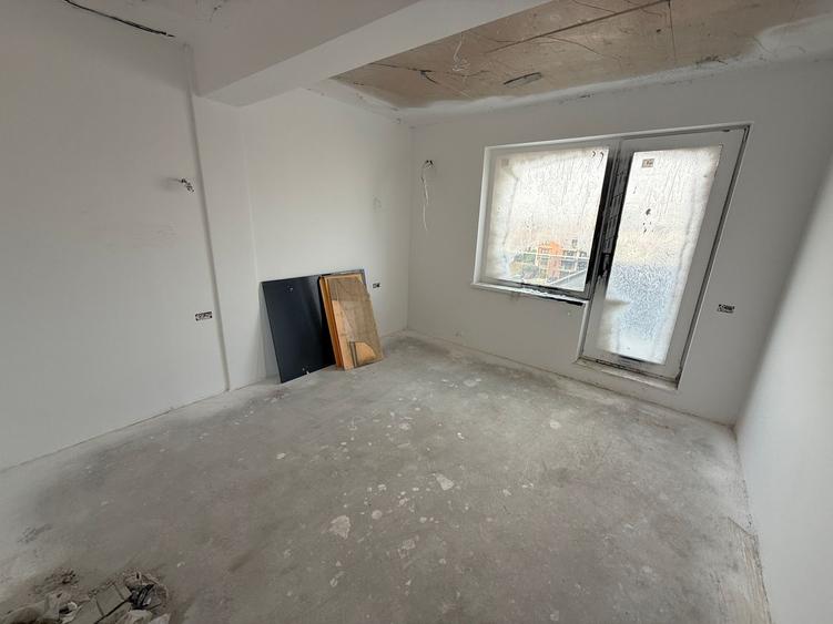Apartament 3 camere zona Tomis Plus