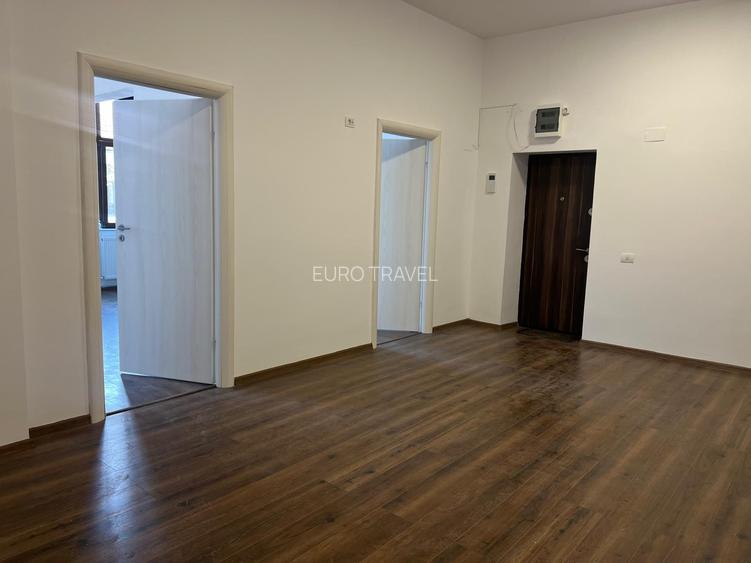 spatiu elegant de birouri in CENTRU,98mp ,Tomis Mall - 2