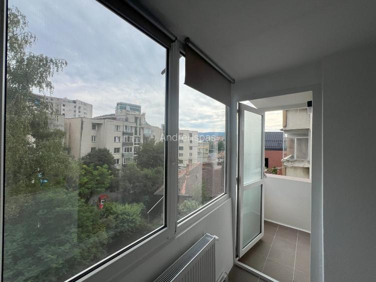 Apartament 2 cam, zona Centru Civic - Mesota, renovat, utilat, nemobilat - 9