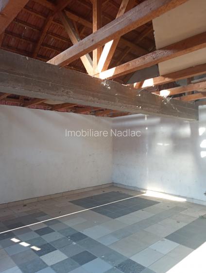 CASA 6 camere CU MANSARDA cu un design deosebit si o arhitectura futurista - 19