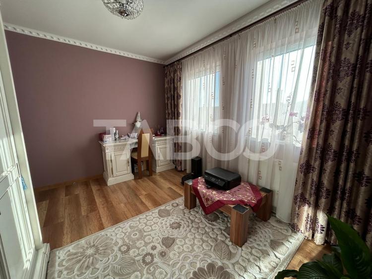 Apartament 4 camere 100 mp utili la casa in cartier Iris Cluj-Napoca