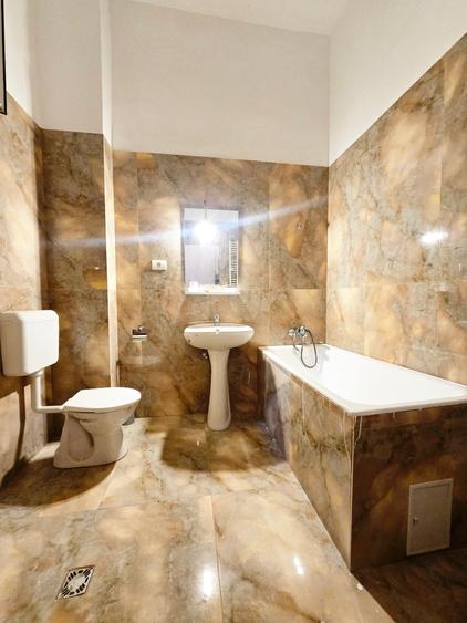 Apartament 2 camere cu centrala, 76 mp utili, etaj 1 - ultracentral