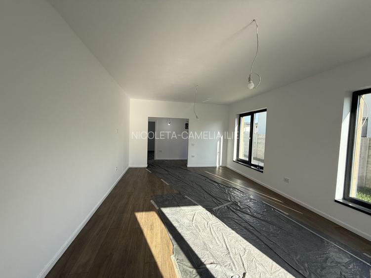 CASA| VILA INDIVIDUALA | LUX | 4 CAMERE| TUNARI | NOU | CURTE | GRADIN - 25