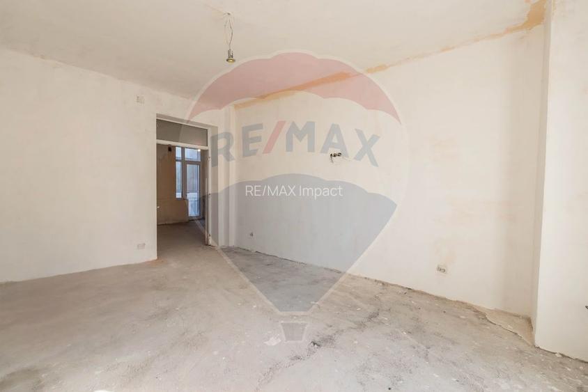 Apartament 4 camere de vanzare 104 mpu, Calea Mosilor - 15