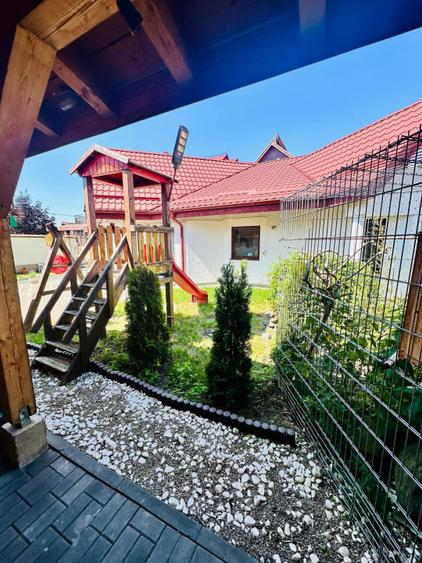 Casa moderna 5 camere 170mpu + 300mp curte Cisnadie