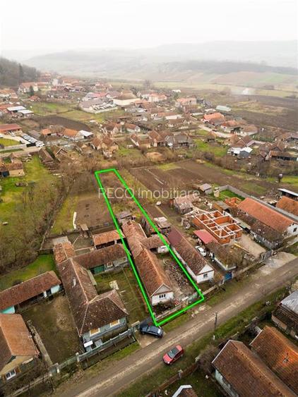 RECO Casa cu 4 camere in Burzuc - 9