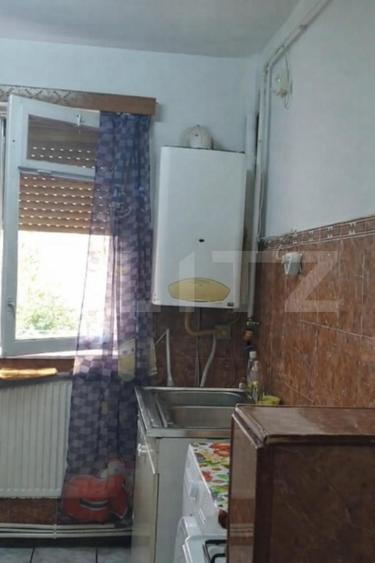 Apartament 3 camere, 56 mp, zona Blocuri, Campia Turzii