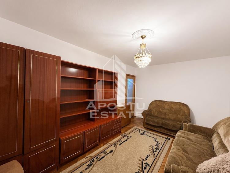 Apartament 3 camere de vanzare, zona Lipovei, Timisoara