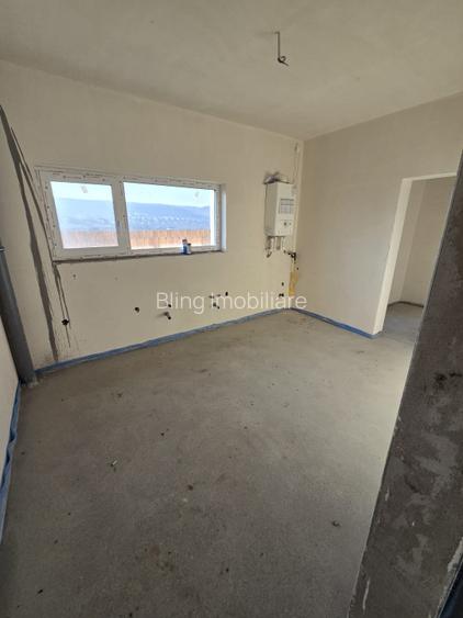 Duplex de vanzare, 4 camere, 120mp, 330mp teren, parcare,zona Chinteni - 2