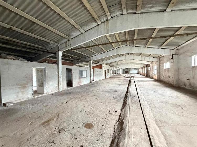HALE INDUSTRIALE | CLADIRE BIROURI | TEREN 7000 MP | GHEGHIE BIHOR