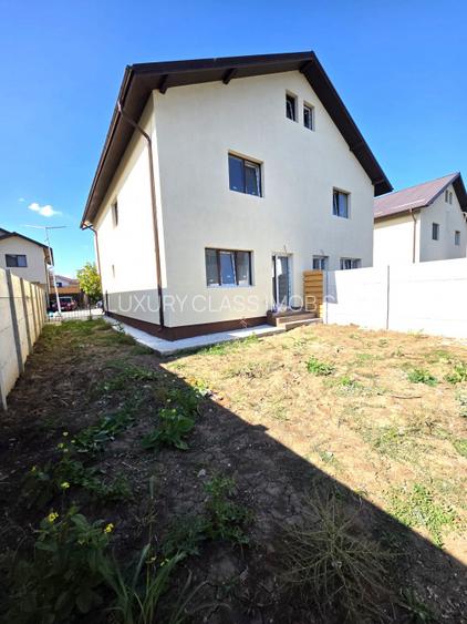 Vila Duplex de Vanzare/Bagadiru-Cristalului