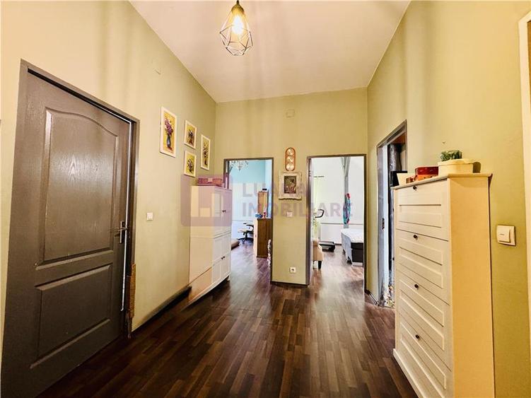 Casa de inchiriat cu 5 camere | Central | Vasile Milea