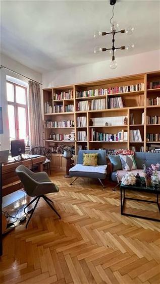 Apartament 5 camere in vila, etajul 1/S+P+1+M, zona Icoanei-Eminescu