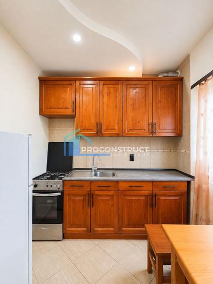 Apartamet 2 cam renovat, ultracentral, parcare privata, comision 0