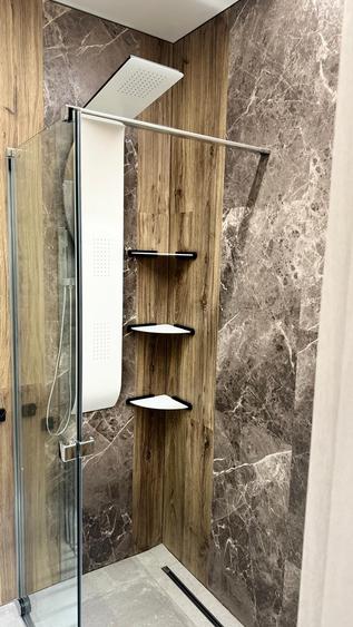 2 camere UltraCentral , mobilat / utilat , finisaje superioare !
