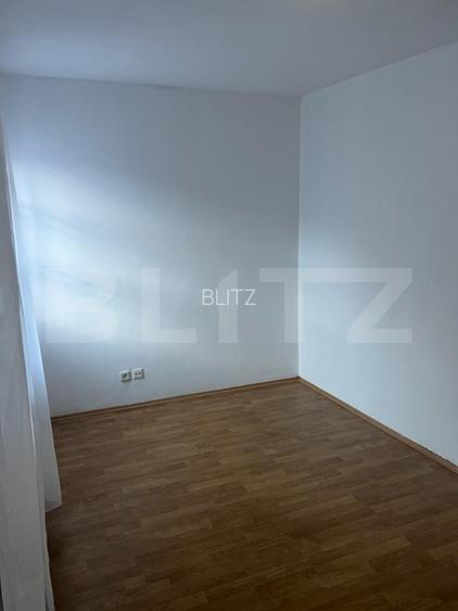 De vanzare, casa in Schei - 13