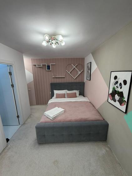 Faleza Nord apartament 3 camere decomandat parter inalt