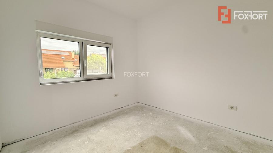 Duplex despartit, de vanzare 4 camere - curent trifazic - Mosnita Veche - 5