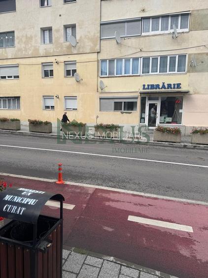 Apartament cu 2 camere, renovat complet, str.Libertății, Moinesti - 17